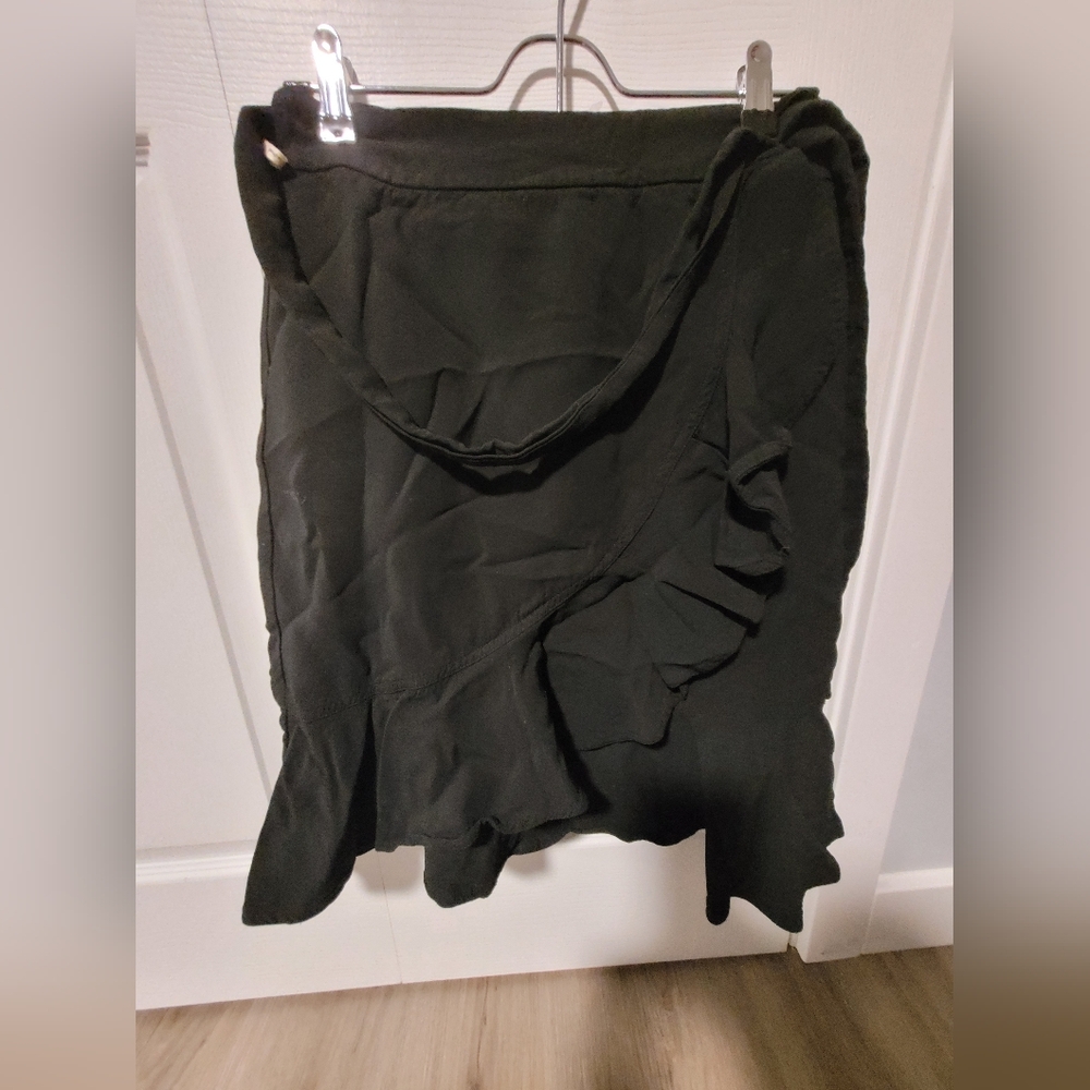 Wilfred wrap around skirt Size Large